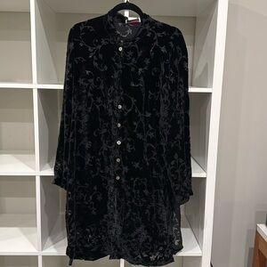 NWT: Victor Costa Occasion rayon-silk velvet cardigan, size S